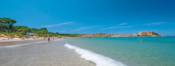 Strand von Calvi