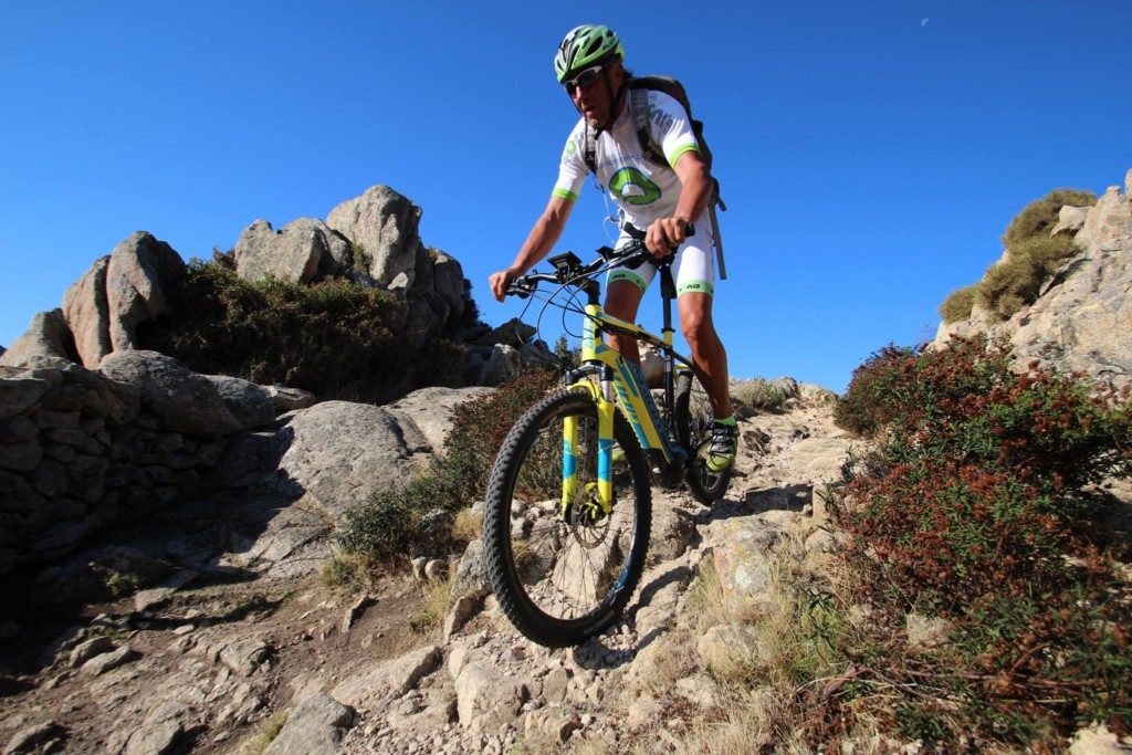 E-Bike Tour Bergab Offroad